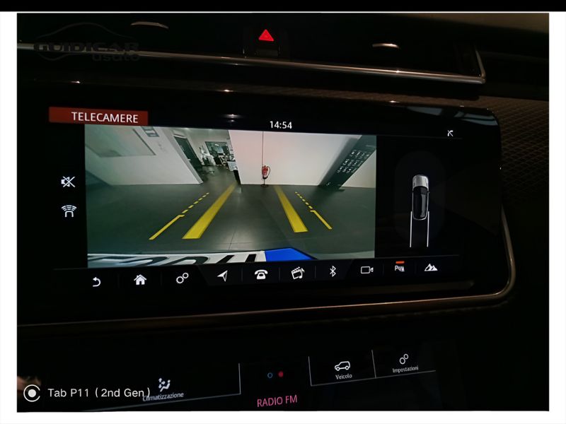 GuidiCar - LAND ROVER Range Rover Velar 2019 Range Rover Velar 2.0d i4 R-Dynamic 180cv auto my20 Usato